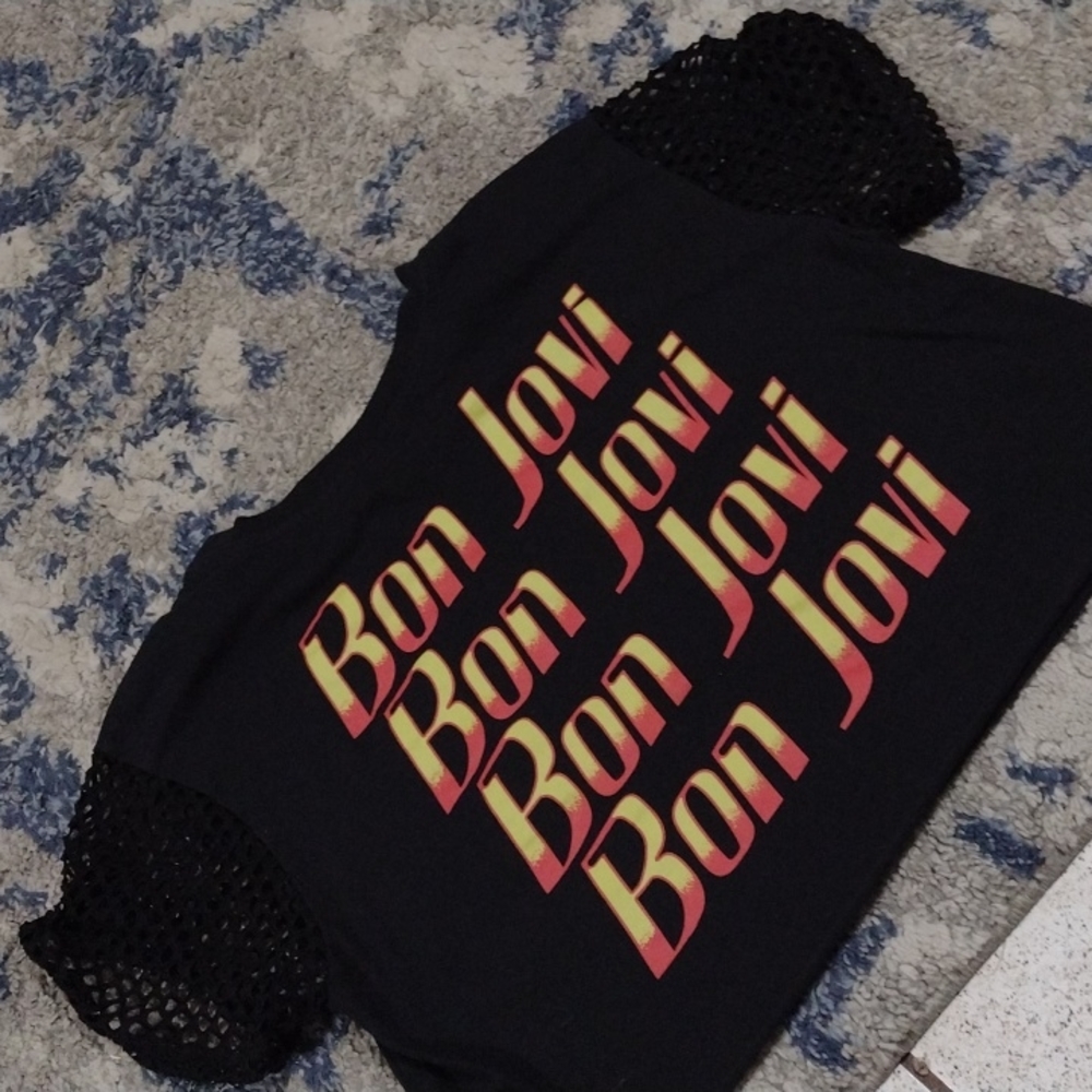 Bon Jovi Crop